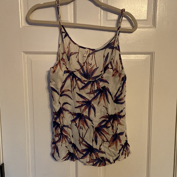Free People tank top. Size small. - Picture 3 of 3